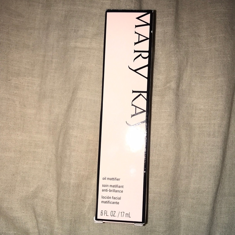 Mary Kay Oil Mattifier